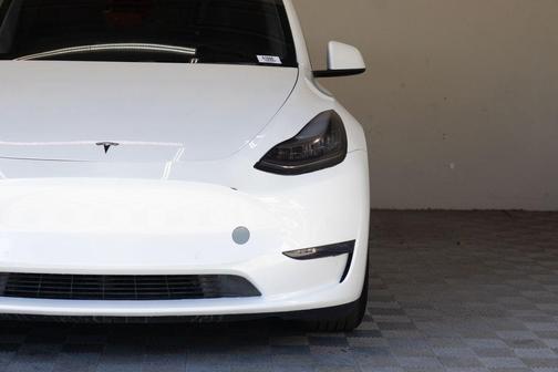 Pearl White Multi-Coat 2020 Tesla Model Y Performance Dual Motor All-Wheel Drive