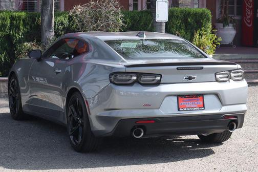 Sharkskin Metallic 2023 Chevrolet Camaro 1LT