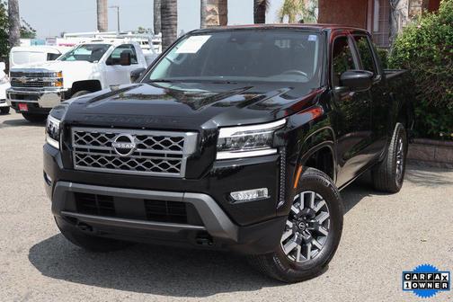 2024 Nissan Frontier SL