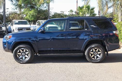 2023 Toyota 4Runner TRD Off Road