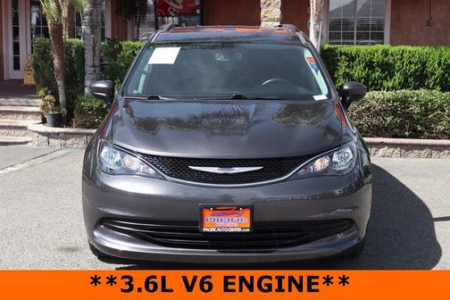 2020 Chrysler Voyager LXI