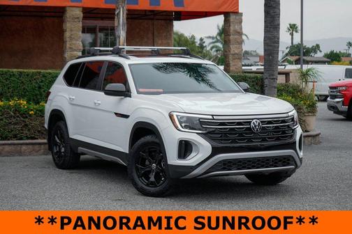 2025 Volkswagen Atlas 2.0T Peak Edition