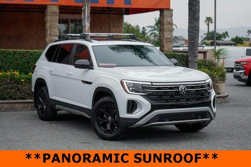 2025 Volkswagen Atlas 2.0T Peak Edition