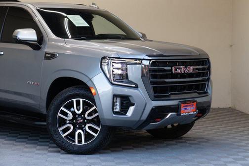 2024 GMC Yukon 4WD AT4