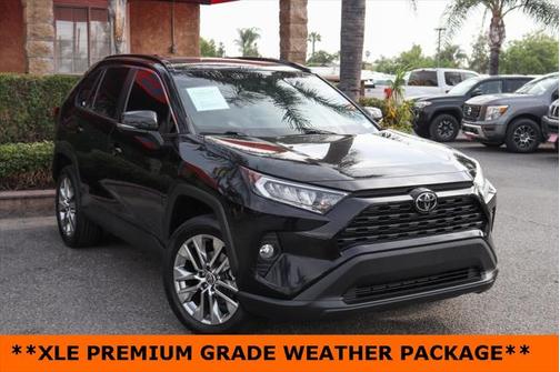2021 Toyota RAV4 XLE Premium