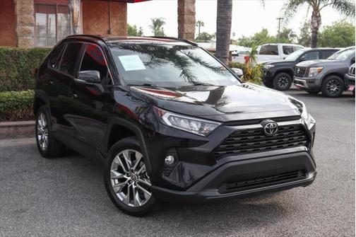 2021 Toyota RAV4 XLE Premium