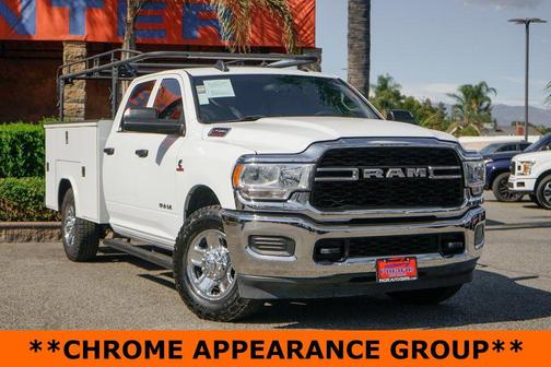 2022 RAM 2500 Tradesman Crew Cab 4x2 8' Box
