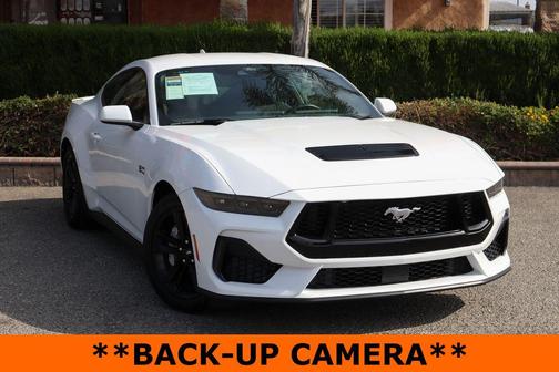 Oxford White 2025 Ford Mustang GT