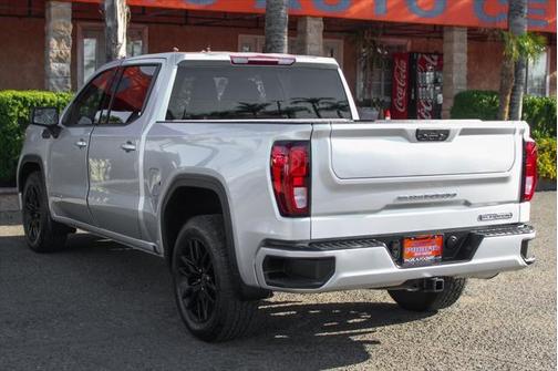 2022 GMC Sierra 1500 Elevation
