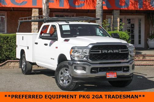 2021 RAM 3500 Tradesman Crew Cab 4x4 8' Box