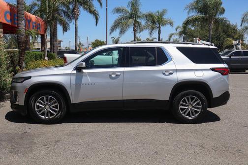 2022 Chevrolet Traverse LT Cloth