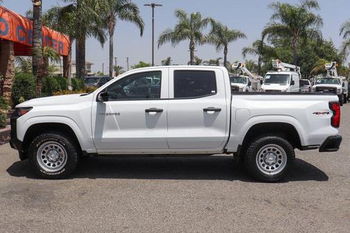 2023 Chevrolet Colorado WT