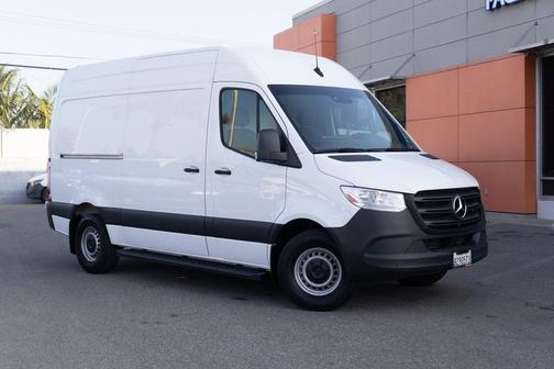 2023 Mercedes-Benz Sprinter 2500 Standard Roof