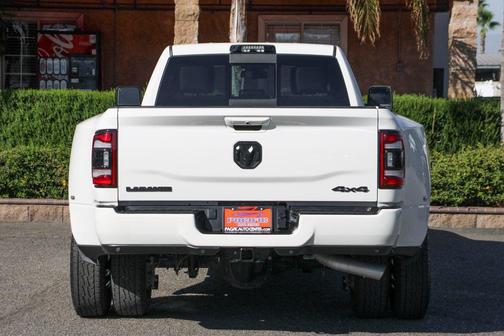 2024 RAM 3500 Laramie Crew Cab 4x4 8' Box