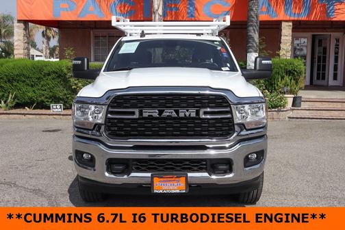 2024 RAM 3500 Big Horn Crew Cab 4x4 8' Box