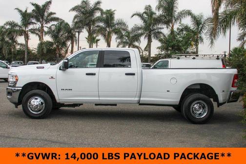 2023 RAM 3500 Big Horn Crew Cab 4x4 8' Box