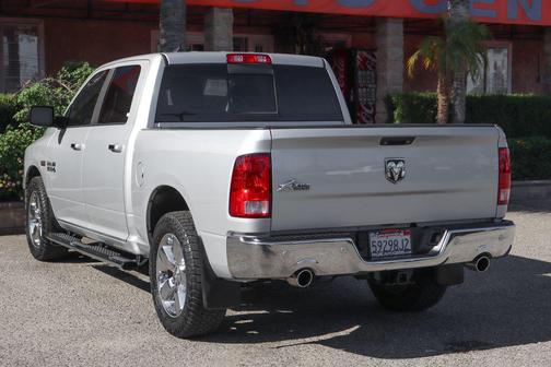 Bright Silver Metallic Clearcoat 2016 RAM 1500 Big Horn