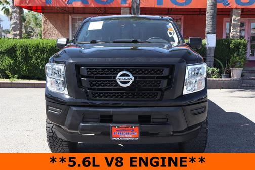 Super Black 2021 Nissan Titan XD S