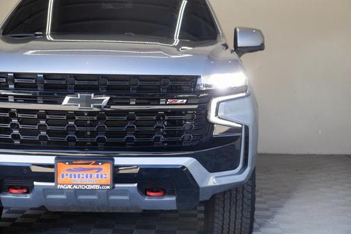 2024 Chevrolet Suburban 4WD Z71