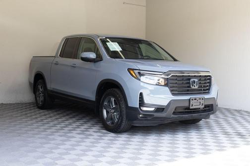 Gray 2023 Honda Ridgeline RTL