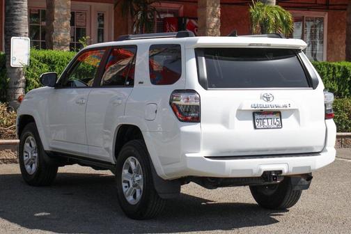 2023 Toyota 4Runner SR5
