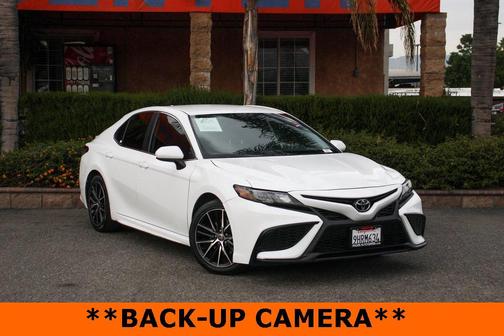 2021 Toyota Camry SE