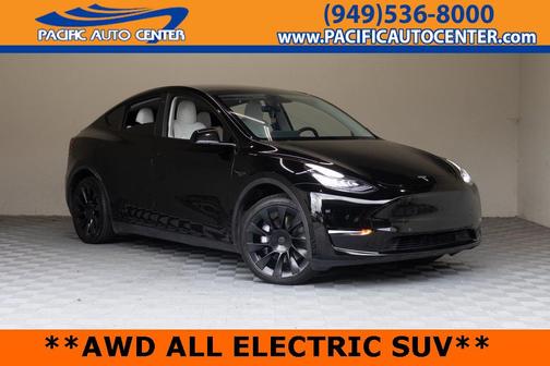 2022 Tesla Model Y Long Range Dual Motor All-Wheel Drive