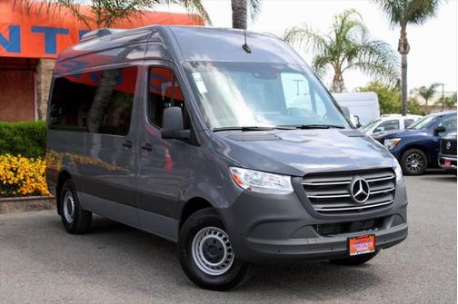 2023 Mercedes-Benz Sprinter 2500 Standard Roof