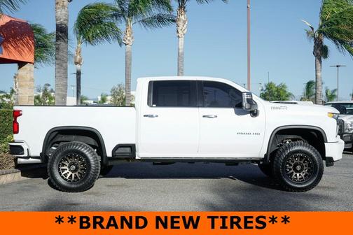 2022 Chevrolet Silverado 2500 High Country