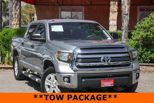 2017 Toyota Tundra SR5