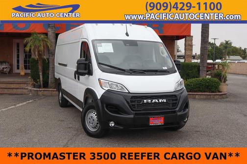 Bright White Clearcoat 2025 RAM ProMaster 3500 High Roof