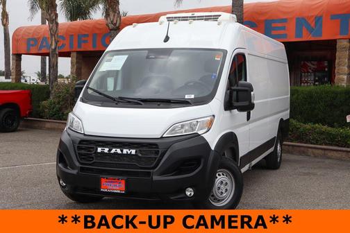 Bright White Clearcoat 2025 RAM ProMaster 3500 High Roof