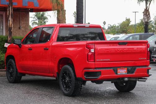 2020 Chevrolet Silverado 1500 Custom