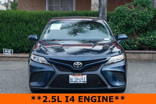 Galactic Aqua Mica 2019 Toyota Camry SE