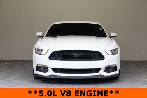 Oxford White 2015 Ford Mustang GT