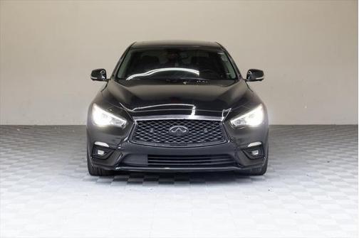 2018 INFINITI Q50 Hybrid Base