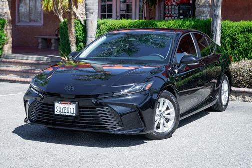 Black 2025 Toyota Camry LE