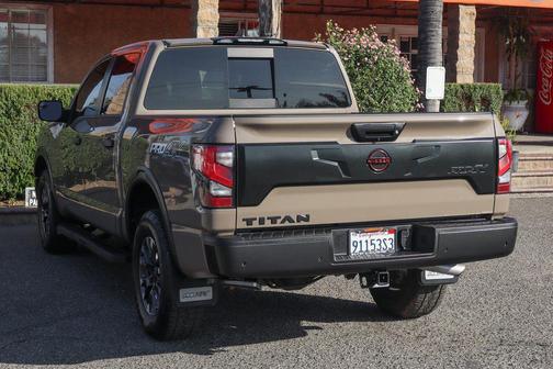 2023 Nissan Titan PRO-4X