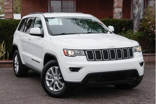 2021 Jeep Grand Cherokee Laredo