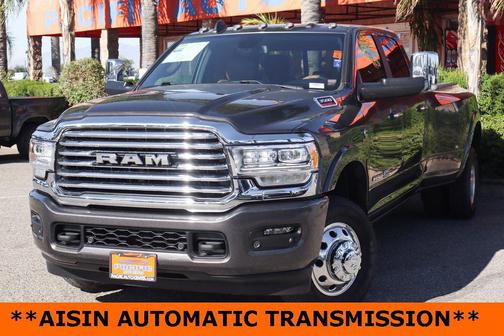 Granite Crystal Metallic Clearcoat 2022 RAM 3500 Longhorn