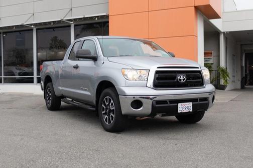 2011 Toyota Tundra Grade