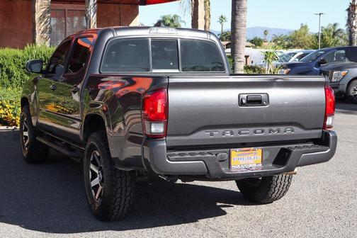 2018 Toyota Tacoma SR
