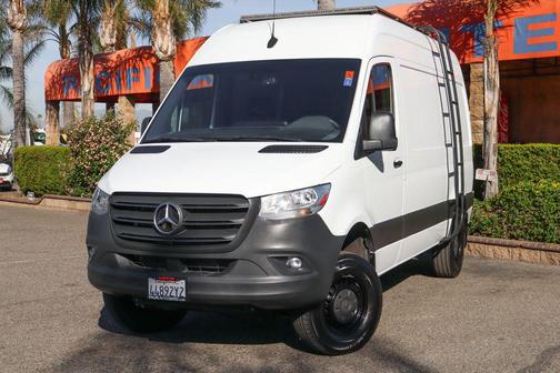 2019 Mercedes-Benz Sprinter 2500 Standard Roof