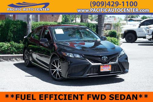 Midnight Black Metallic 2023 Toyota Camry SE