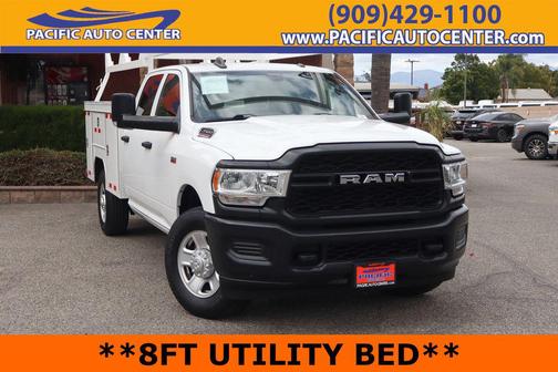 Bright White Clearcoat 2022 RAM 2500 Tradesman Crew Cab 4x2 8' Box