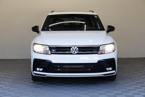 2020 Volkswagen Tiguan 2.0T SE R-Line Black