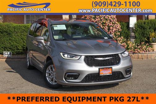 2021 Chrysler Pacifica Touring L