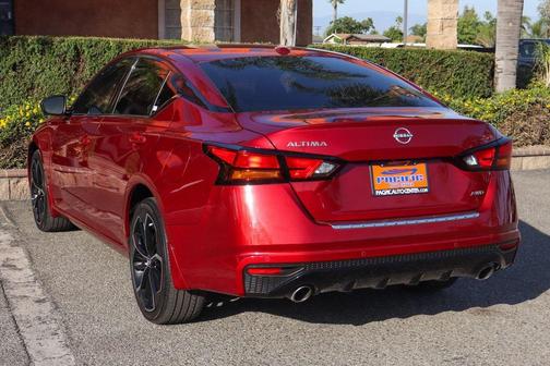 2023 Nissan Altima SR Intelligent AWD