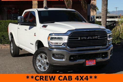 2020 RAM 2500 Laramie Crew Cab 4X4 6'4' Box