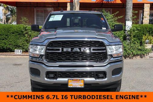 2022 RAM 2500 Tradesman Crew Cab 4x4 6'4' Box